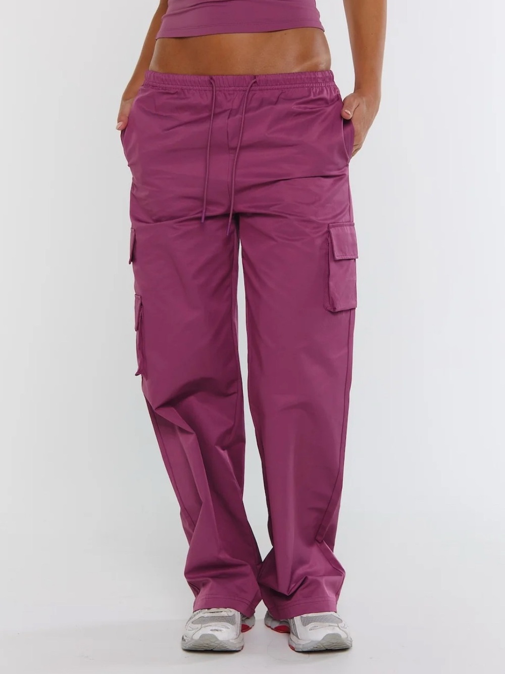 Astoria Cargo Pants Sugarplum Purple Size L NWT Wide Leg Utility